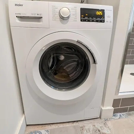 Beautiful 1 Bedroom Near Eiffel Tower פריז
