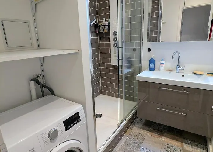 Beautiful 1 Bedroom Near Eiffel Tower * Paris